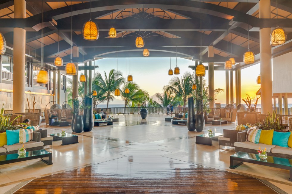 InterContinental-Mauritius-Resort-view-lobby