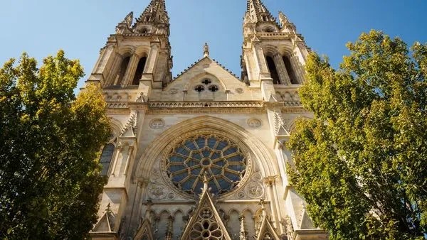 Cathédrale vu du seuil
